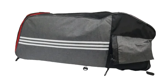 Adidas XT 3.0  Duffle Wheelie Cricket Bag . view 4
