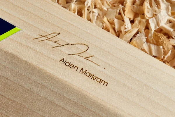 GM AIDEN MARKRAM PLAYERS EDITION CRICKET BAT 2023 view 3