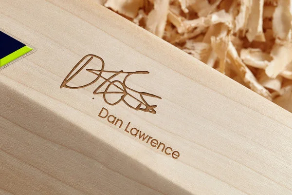 GM DAN LAWRENCE PLAYERS EDITION  CRICKET BAT 2023 view 3