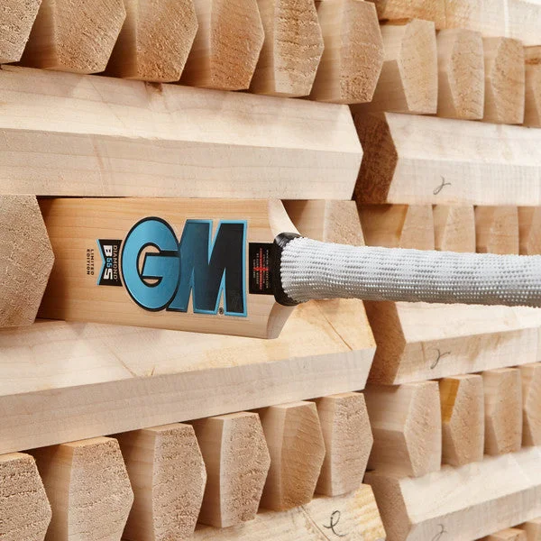 GM Diamond Limited Edition Cricket Bat 2023 view 3