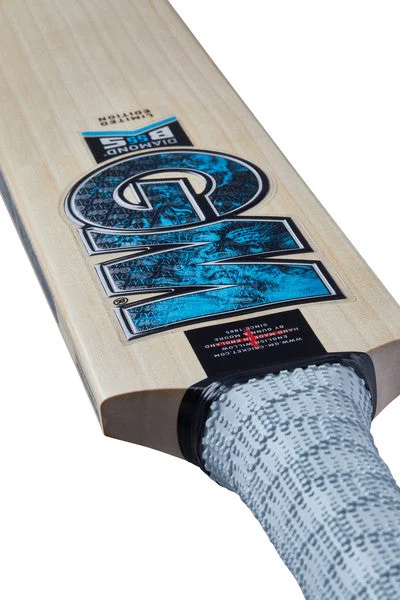 GM Diamond Limited Edition Cricket Bat 2024 view 5