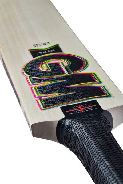 GM HYPA Limited Edition Cricket Bat 2024 view 3