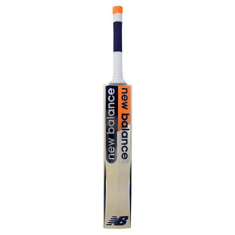 New Balance DC PRO +  Cricket Bat view 3