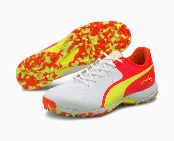 PUMA x one8 Rubber Cricket Shoes WHITE/RED view 2