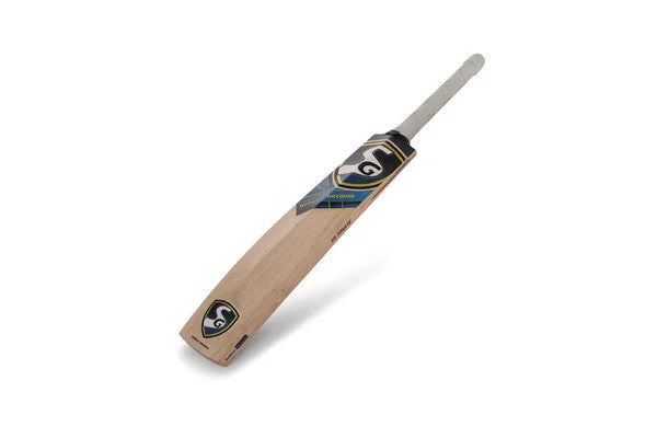 SG IK Ultimate Cricket Bat 2024 (Latest) view 4