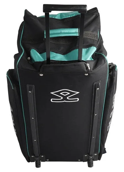 Shrey Match Wheelie Bag  -Black & Green view 4